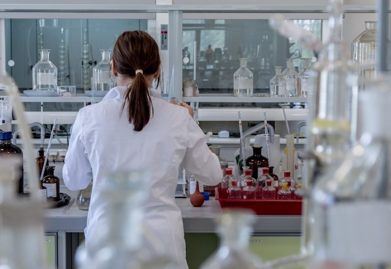 Forskare kartlägger cannabisens genetik – nyckeln till exakt cannabinoidproduktion